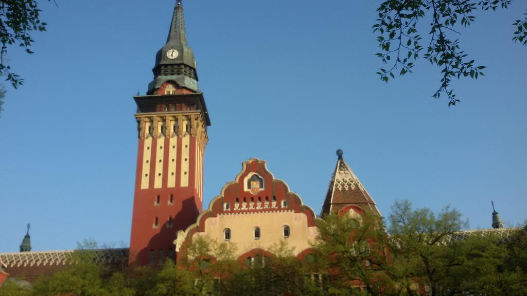 Apartment Your Second Home Subotica Bagian luar foto